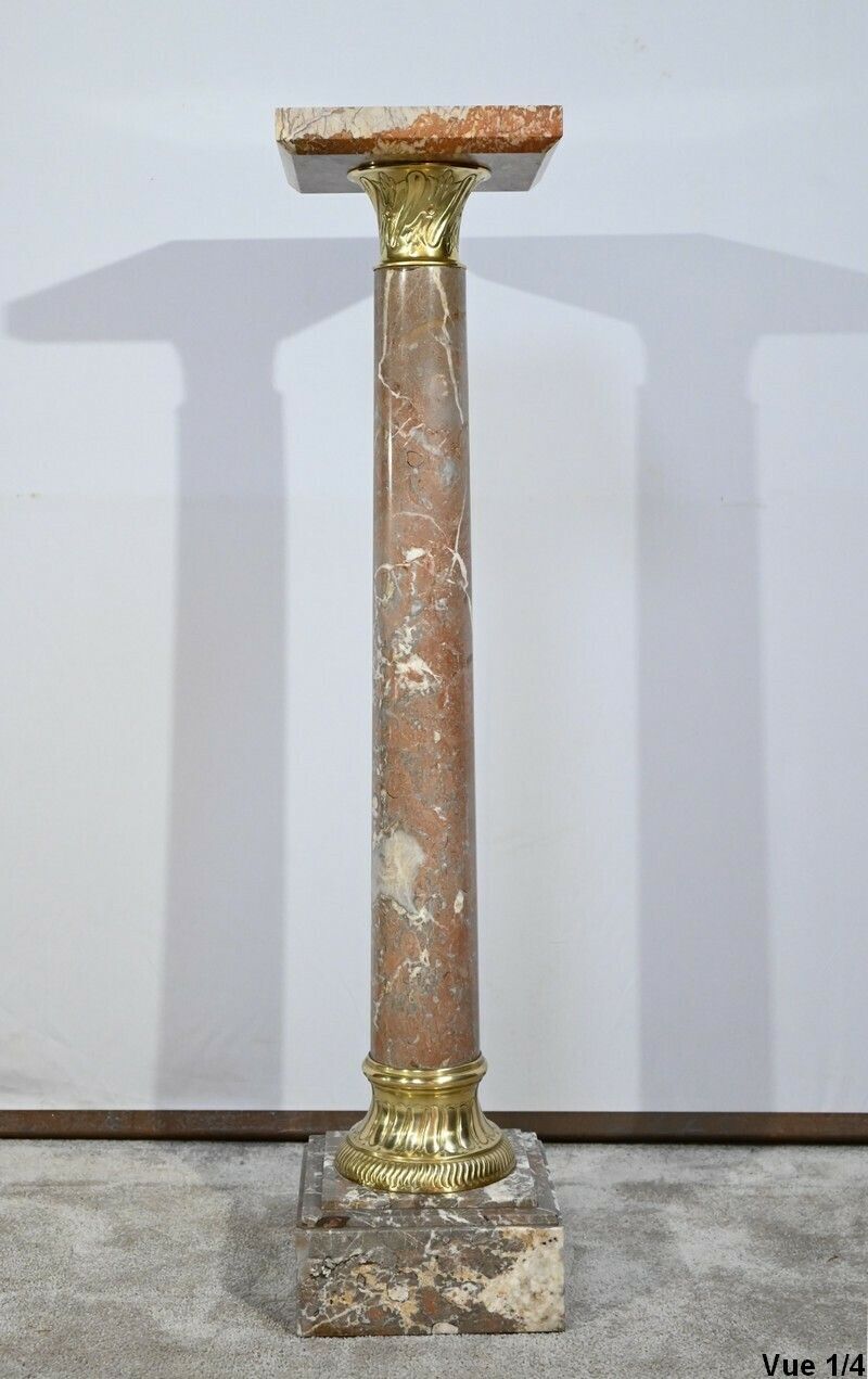 Marble Column With Swivel Top   Late 19th Century photo vinterior