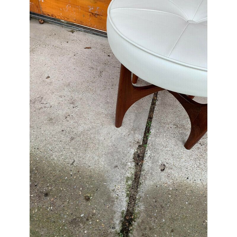Mid Century Danish Ottoman In Teak By Kofod Larsen For G Plan, 1960s photo buy