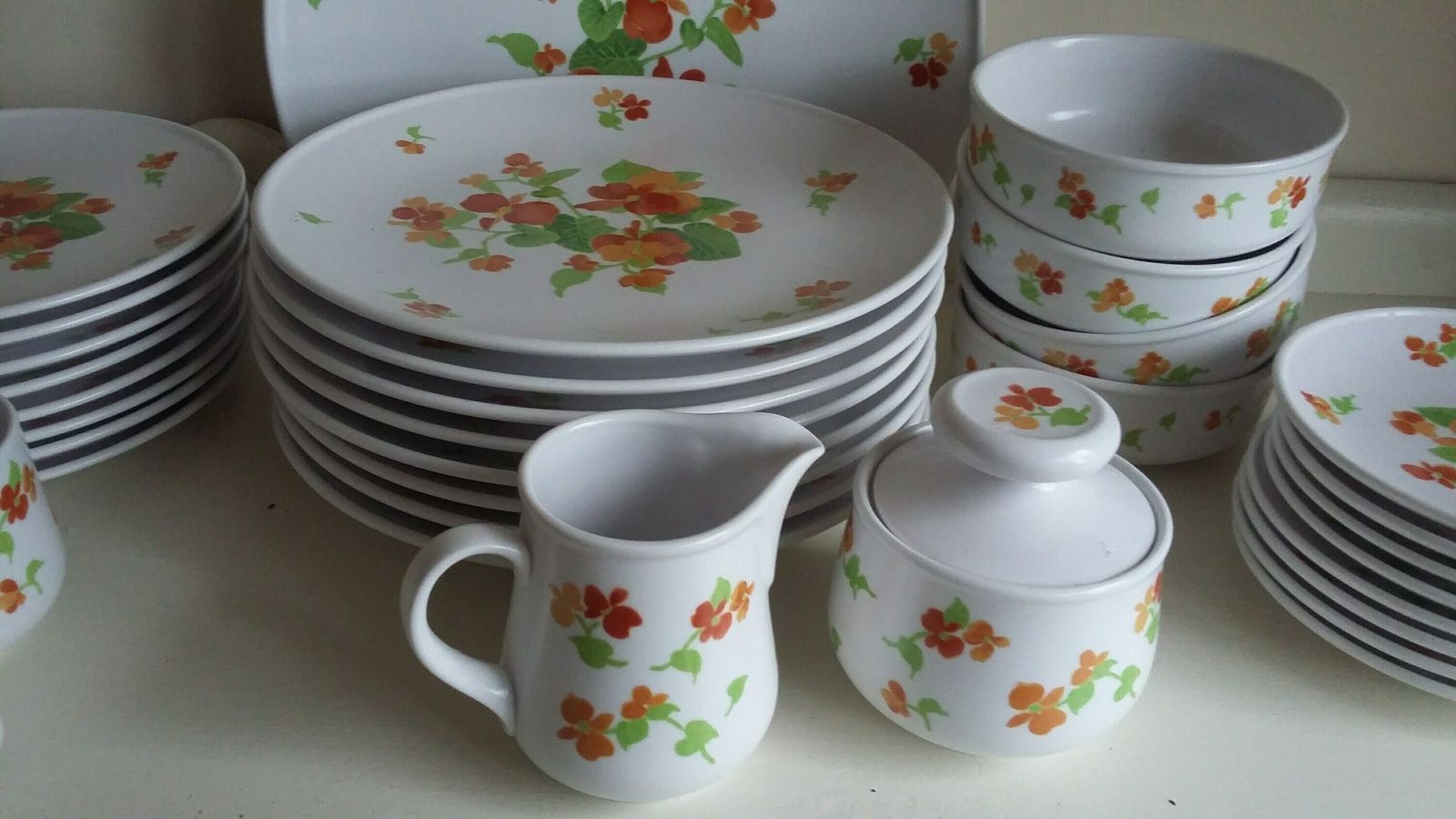Noritake China Dinner Service ‘Happy Days’ photo for sale