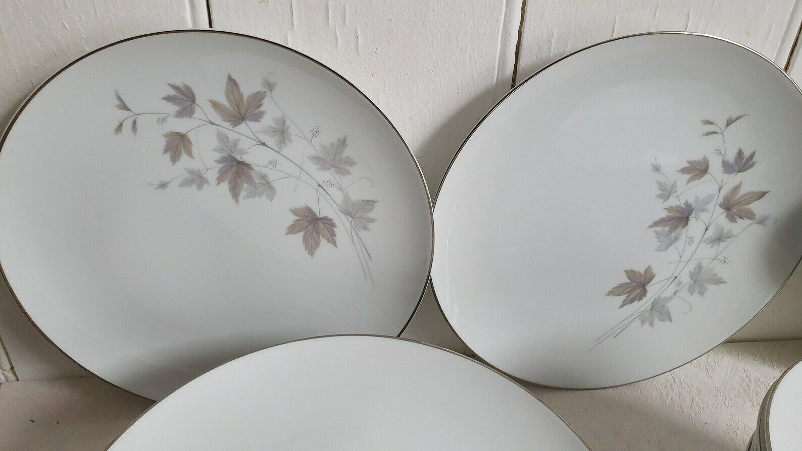 23 Quality Noritake Harwood Autumn Leaves Browns Lilac Hues Dinner Salad Plates photo Home Decor