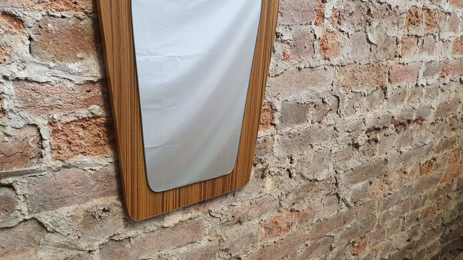 Large Shaped 60’s Wood Effect Retro Mirror photo Home Decor