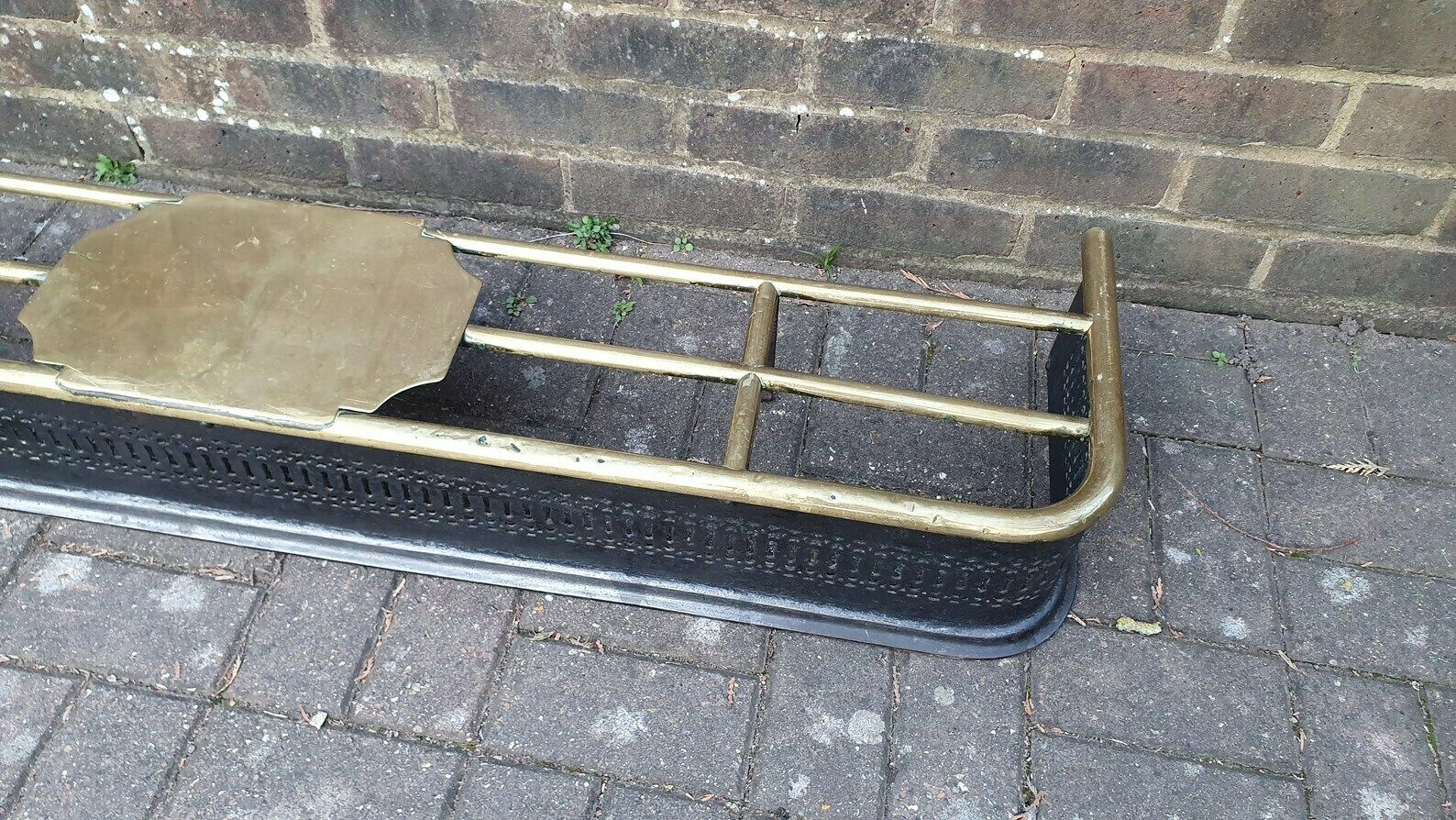 Large Victorian Brass And Iron Fender Fire Curb Fireplace photo 275.0