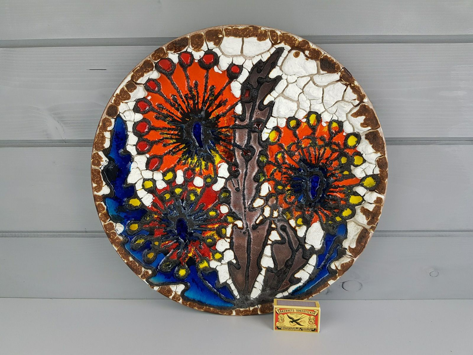 Xxl Marei Keramik (Majolikafabrik Rheinbach) Wall Plate Floral Decor West German Pottery 1970s photo furniture