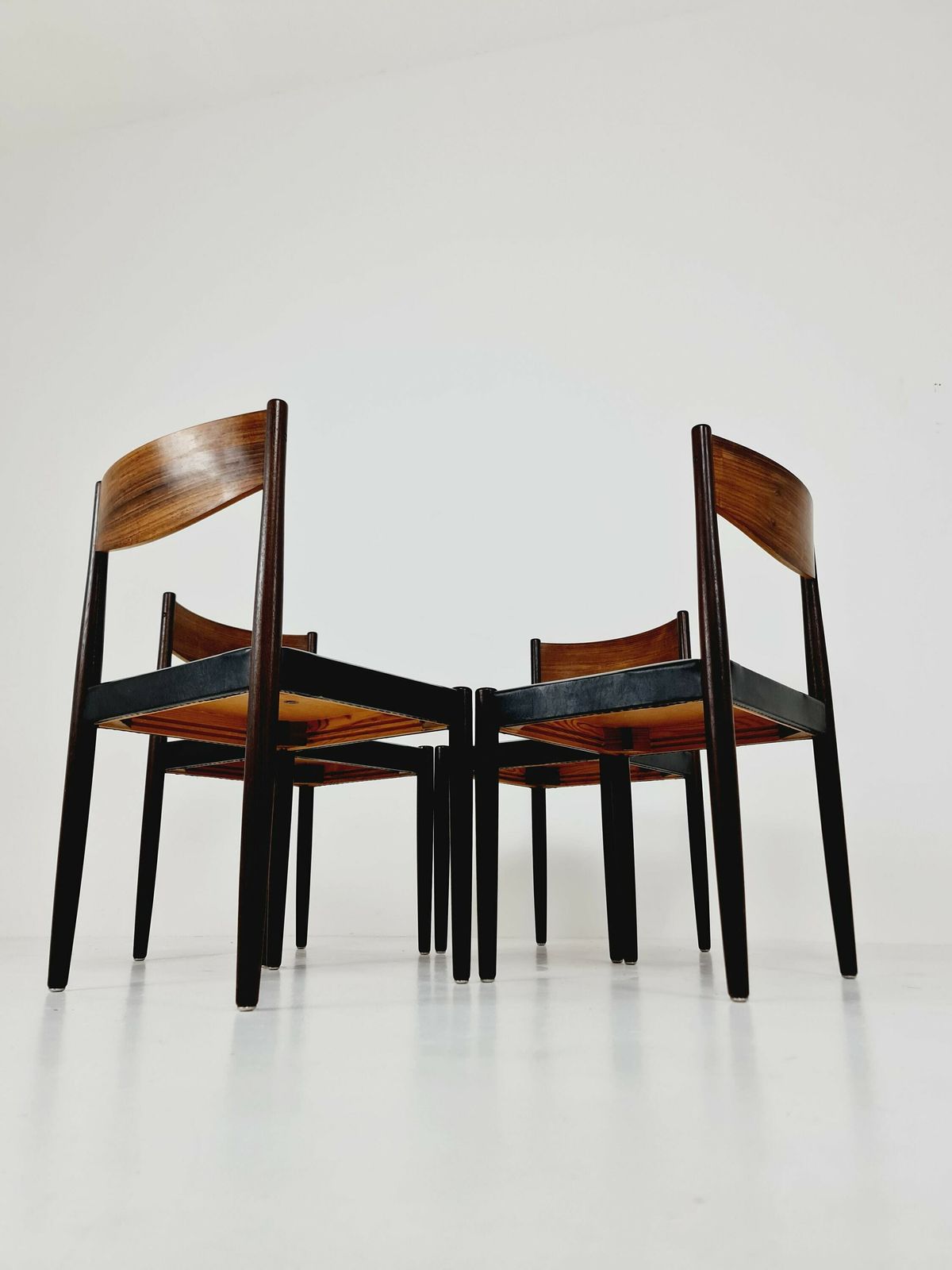 Danish Modern Rosewood Chairs Design By Niels Möller For Frem Rojle, 1960s, Set Of 4 photo vinterior