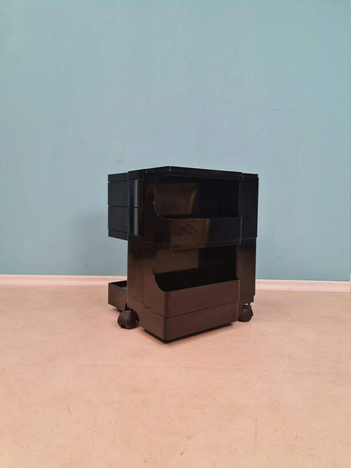 Boby' Trolley By Joe Colombo For Bieffeplast, Italy Space Age 1970s photo Furniture