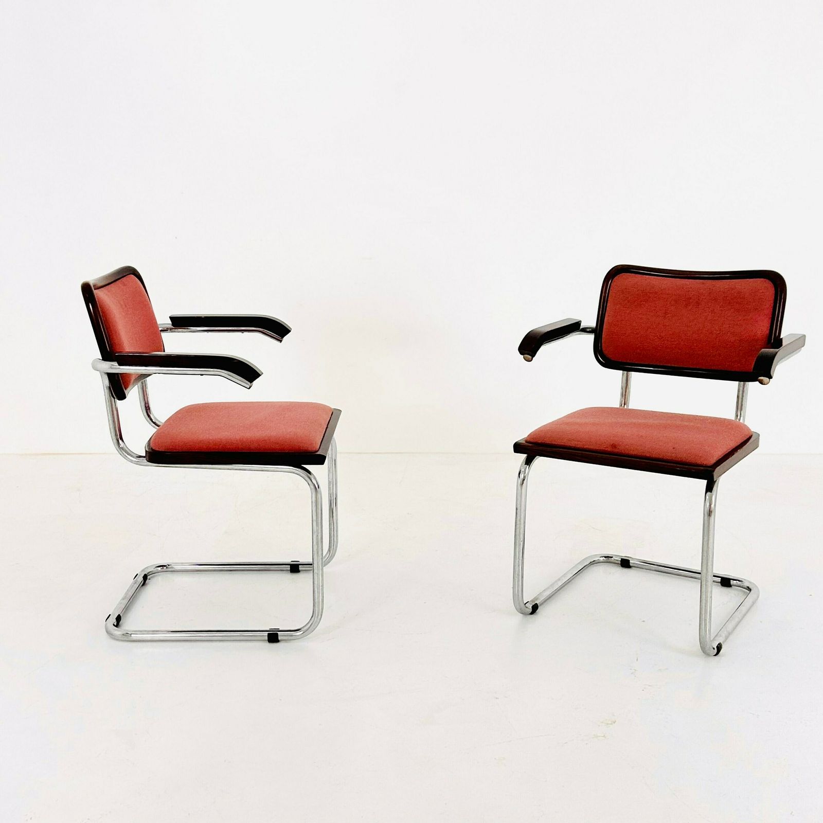 Marcel Breuer B32 Upholstered Cesca Armchair, Bauhaus Design By Bene photo 561.0