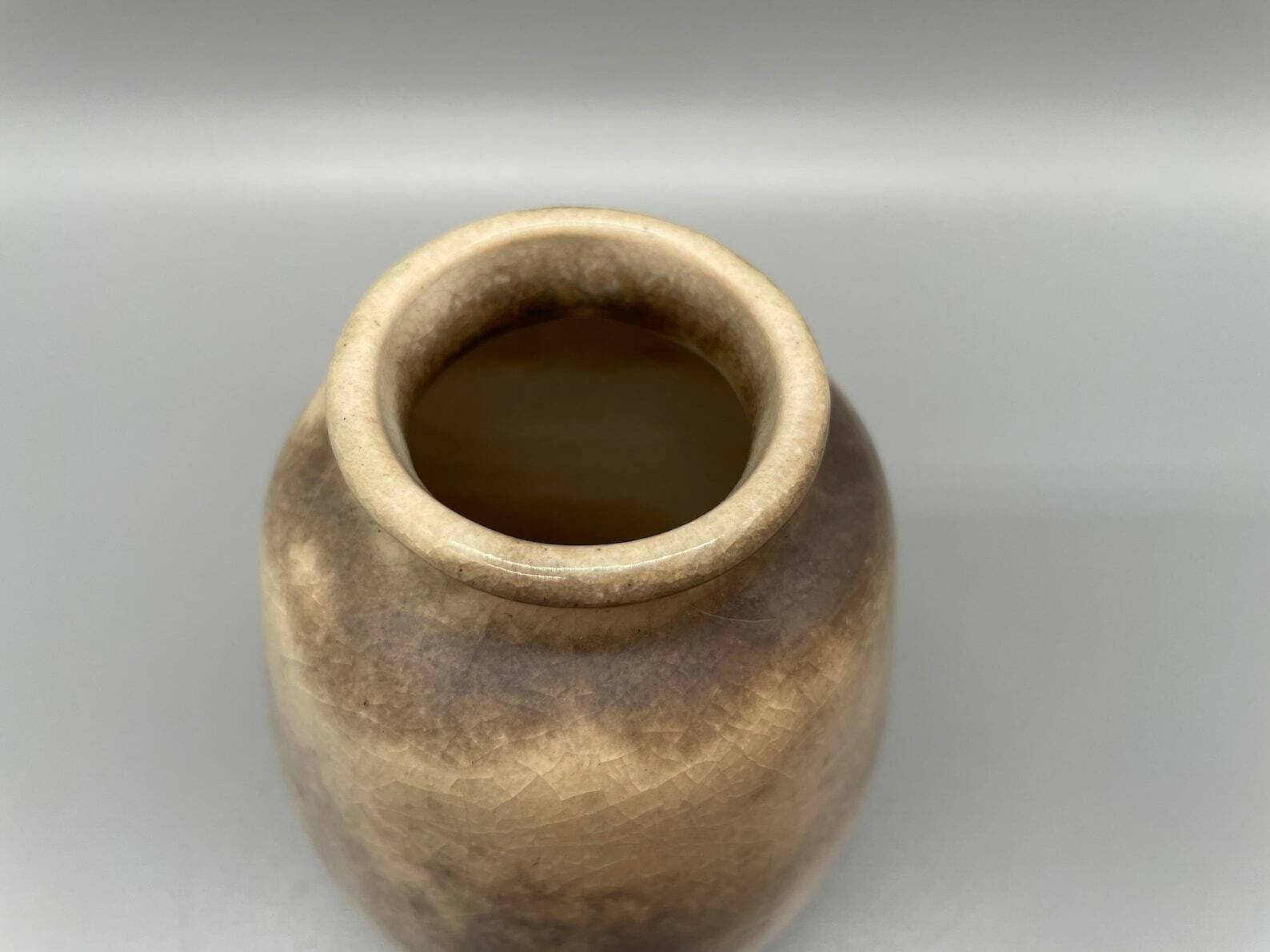 Home Decor Richard Uhlemeyer Vase In Delicate Beige Tones, Germany 1940s photo