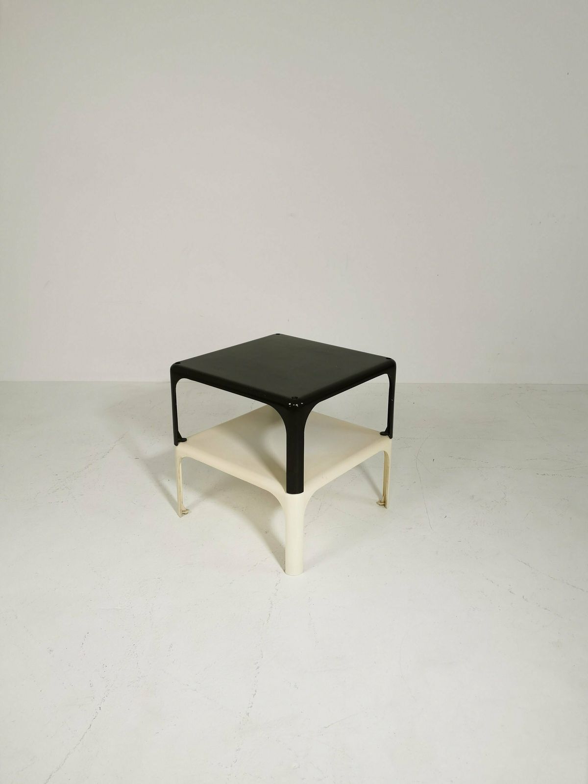 Space Age Design Elena Table By Vico Magistretti For Merta Italy 1966