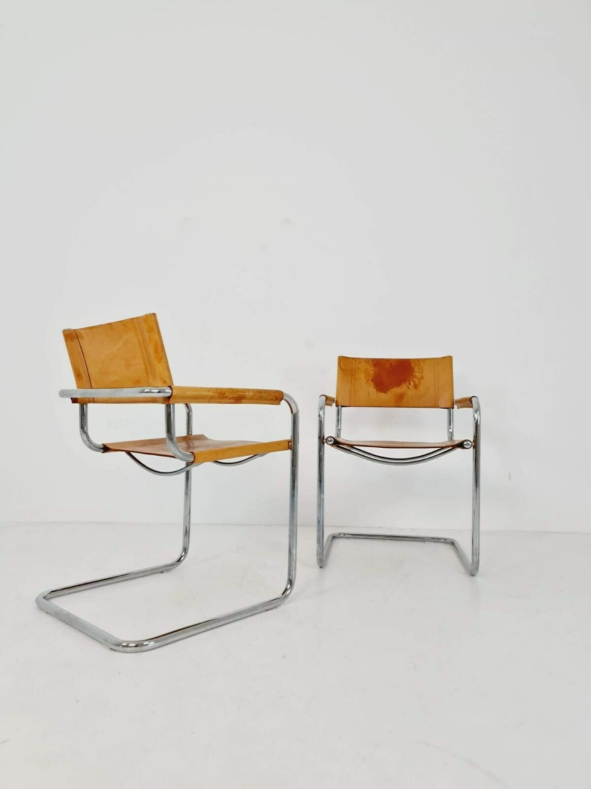 Set Of Tow Bauhaus Cognac Original Desk Chair By Mart Stam & Marcel Breuer For Fasem Italy 1980s photo for sale