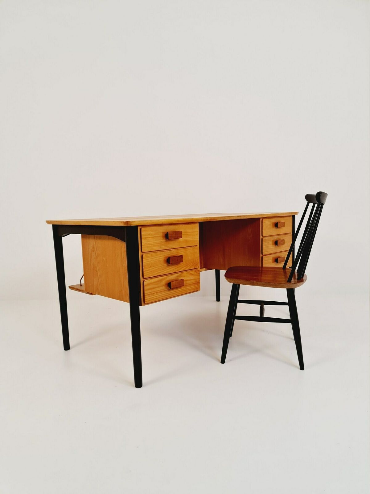 Mid Century Vintage Desk German Desk By Möbel Mann, 1950s photo for sale