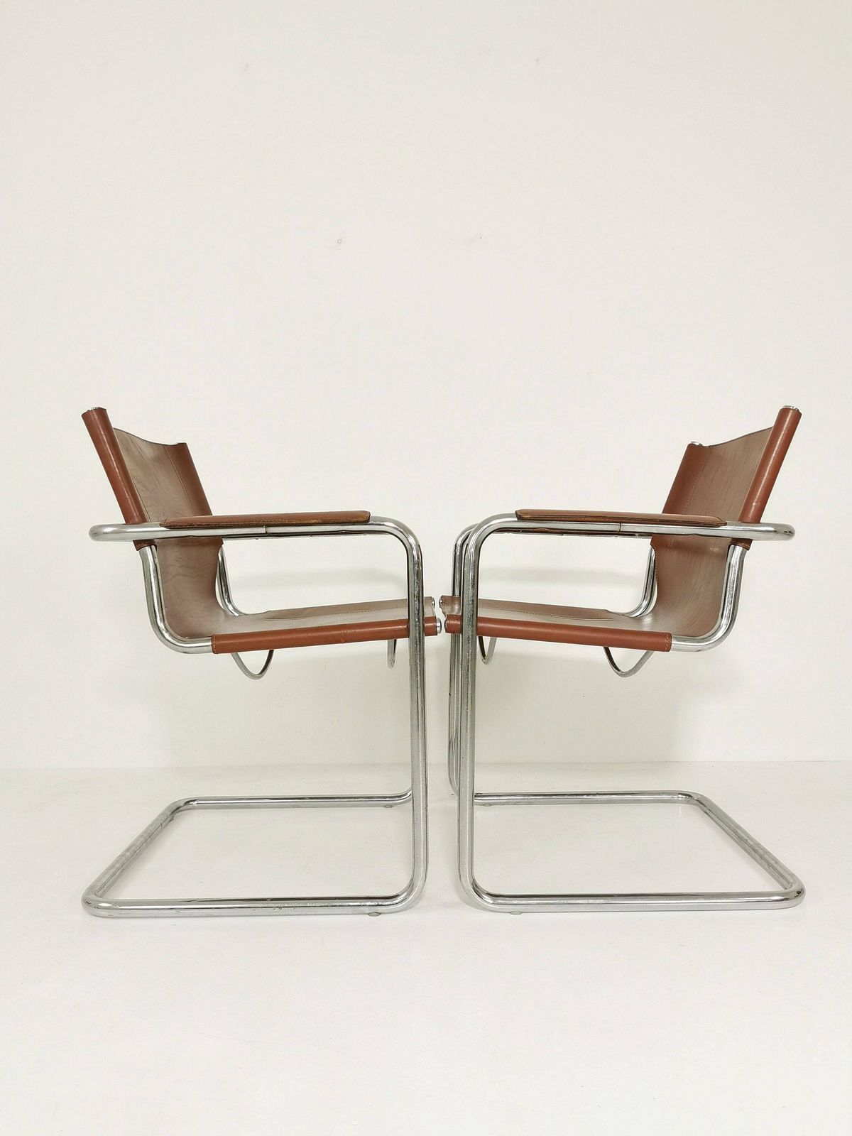 1 Of 2 Matteo Grassi Original Bauhaus Design Visitor Chair Tan Congac Leather 1970s photo Furniture