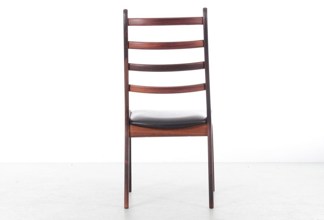 Mid Century Modern Scandinavian Set Of 4 Rosewood Chairs By Henning Kjærnulf. photo vintage