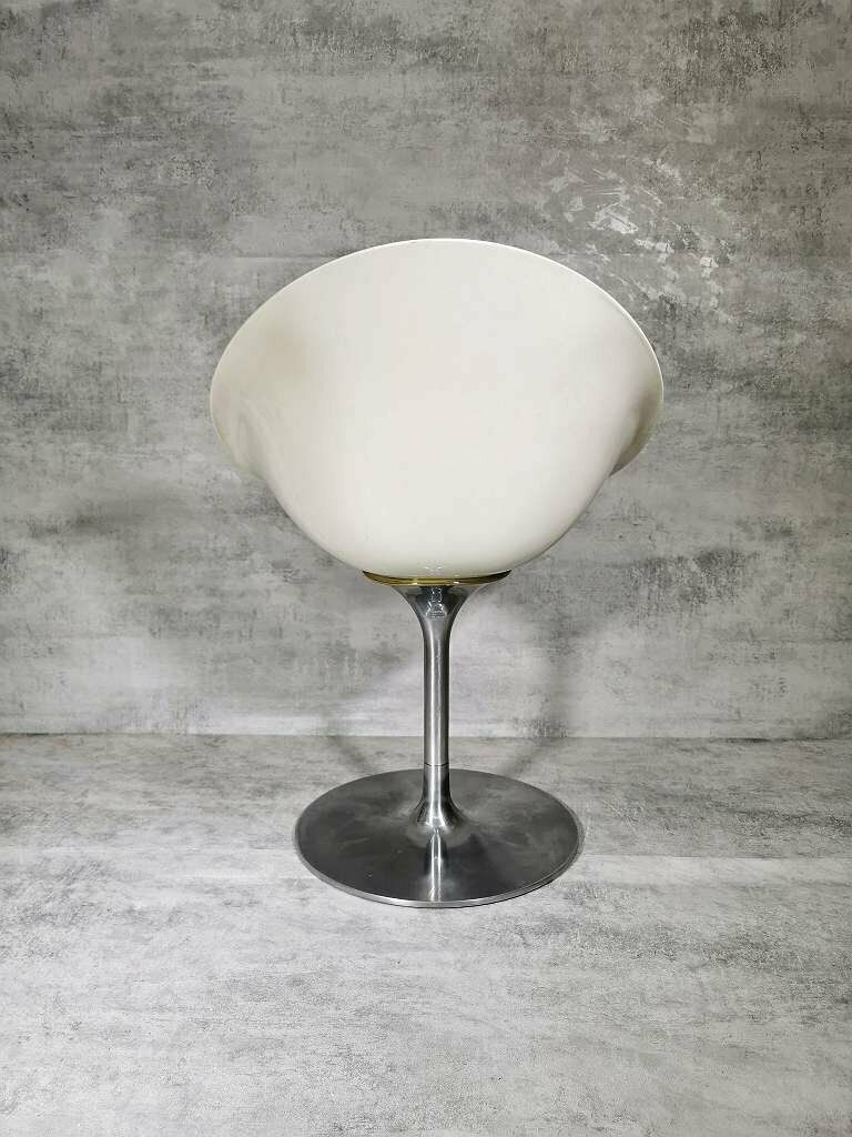 1 Of 6 White Eros Chair With Aluminum Swivel Base By Philippe Starck For Kartell. Made In Italy. photo Furniture