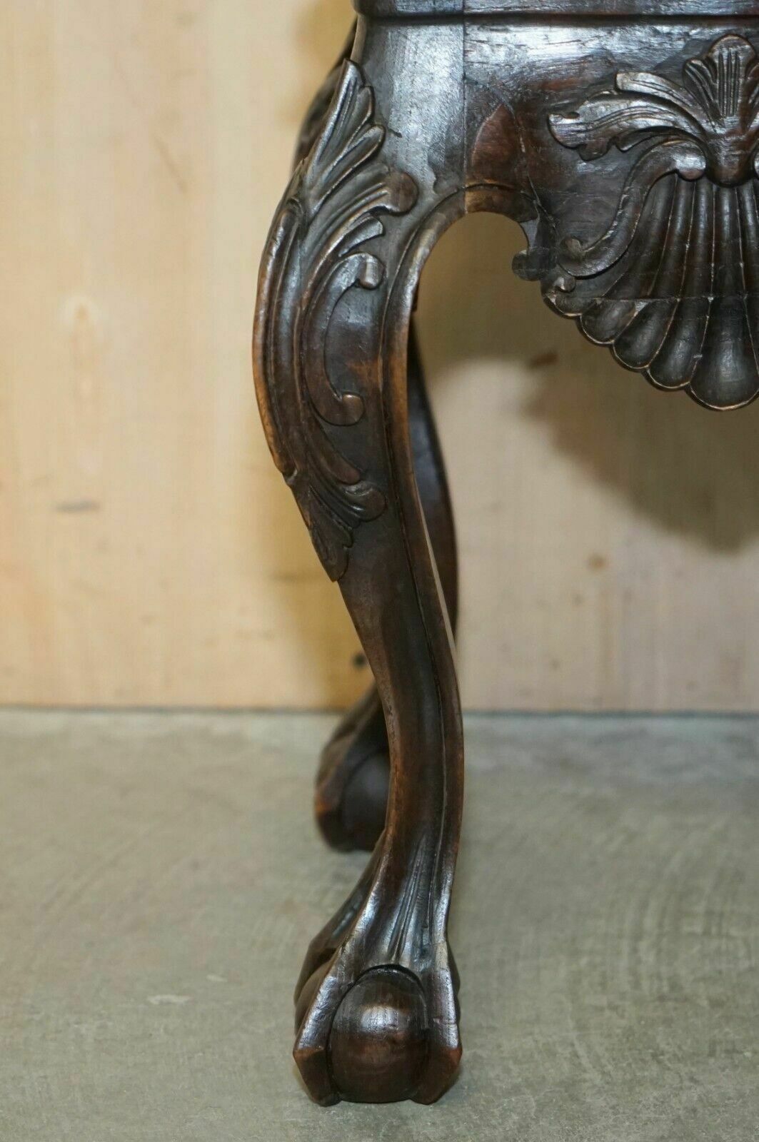 Lovely Pair Of Antique Circa 1900 Hand Carved Mahogany Claw & Ball Side Tables photo buy