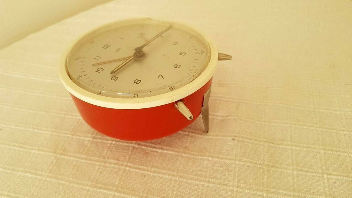 Vintage Mechanische Wekker Prim Tsjecho Slowakije Jaren 60 photo vintage