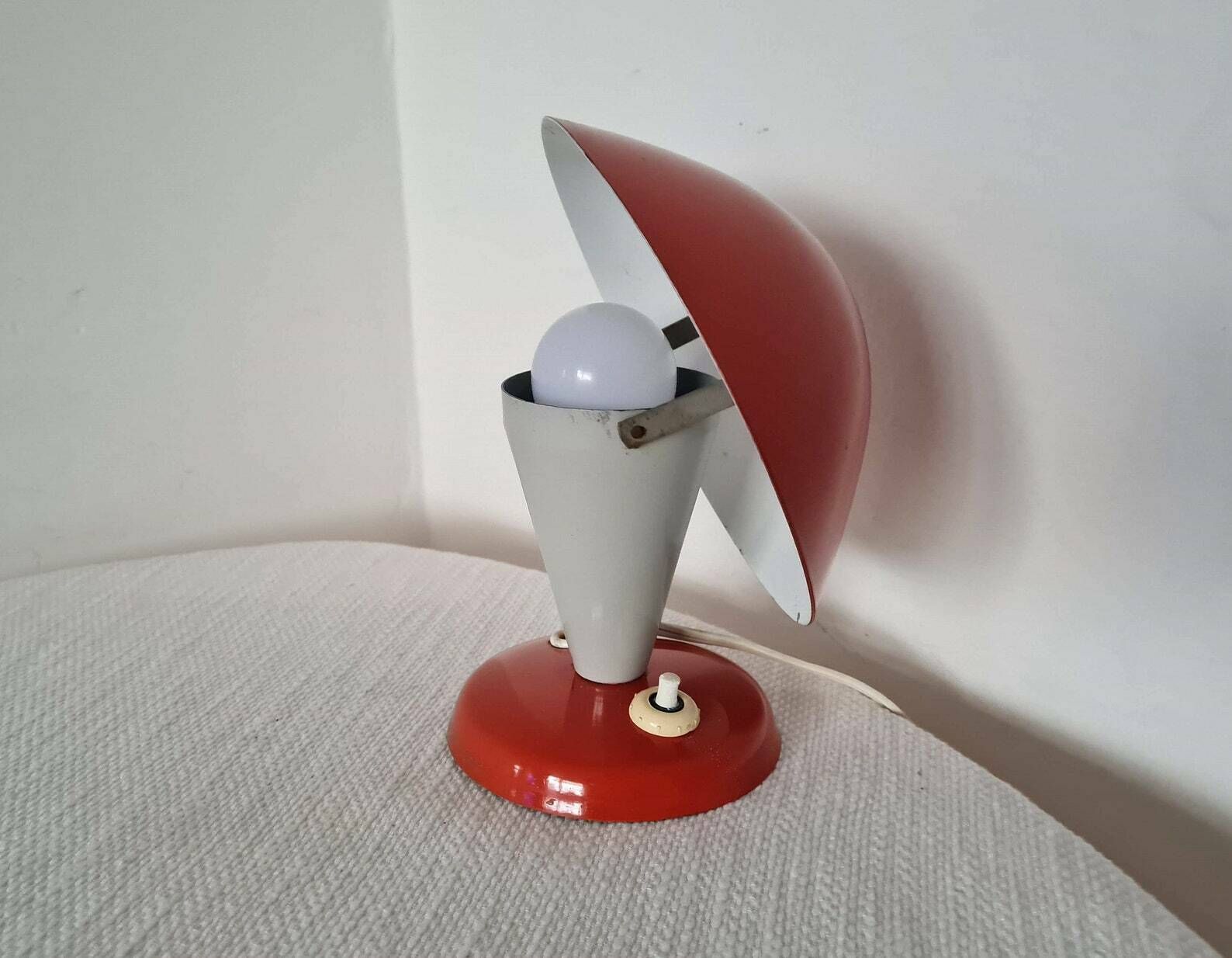 Vintage Paddenstoel Art Deco Tafellamp Van Josef Hurka Voor Napako – Tsjechoslowaakse Bauhaus Tafellamp photo Verlichting