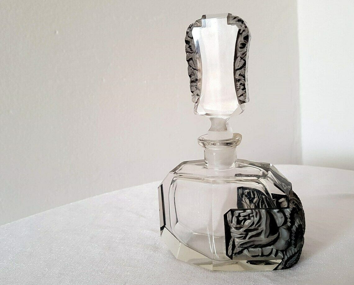 Collectible Bohemian Czech Art Deco Robert Richter Glass Vanity Set 4 Pieces Jablonec Nad Nissou (Gablonz) Ca. 1930 photo vinterior