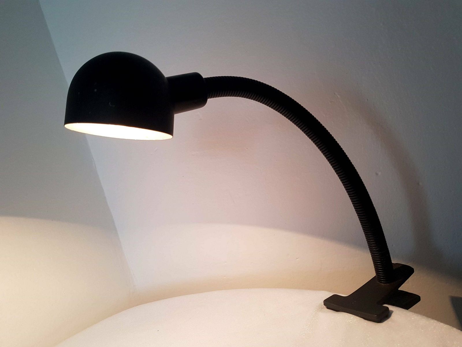 Vintage Black Wire Lamp Industrial Desk Lamp Mid Century Table Desk Lamp Retro Lamp Loft Metallic Lamp 80s