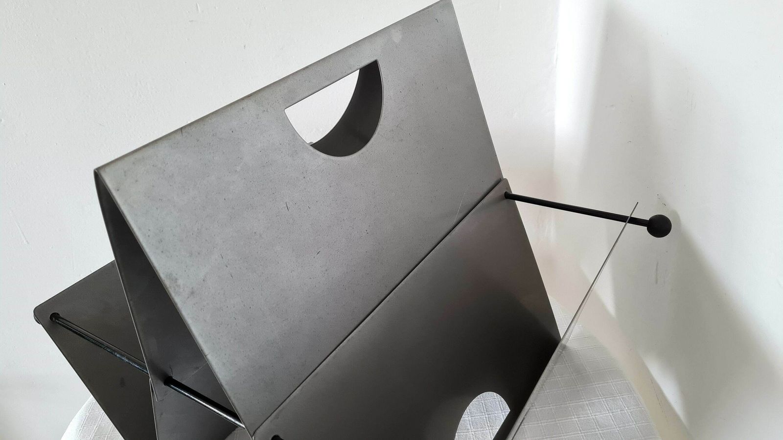 Vintage Memphis Milano Period Grey Magazine/ Vinyl Rack Italian Postmodern Sottsass Style photo 194.0