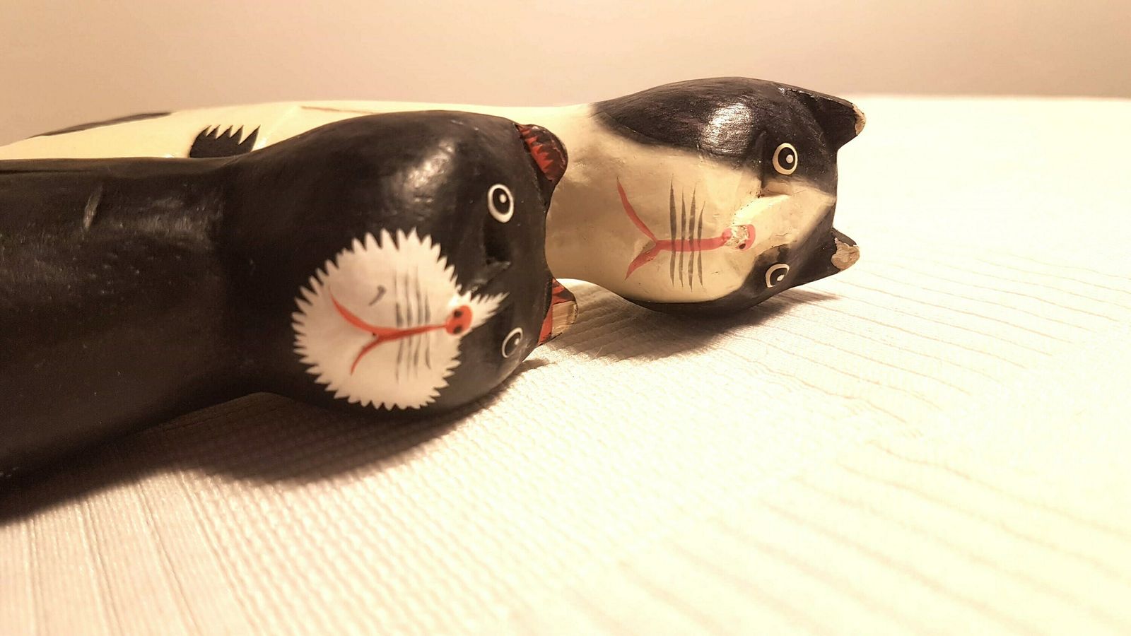 Vintage Couple Of Wooden Cats Figurines Sitting Cats Collectible Kitten Cat Sculpture Vintage Cat Lovers Gift photo vintage