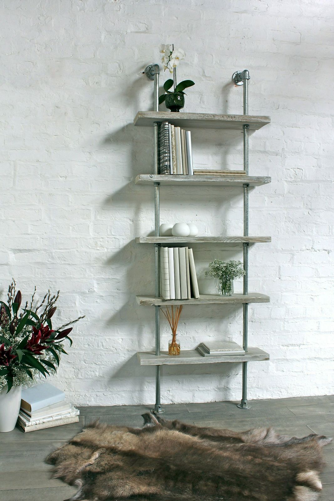 Robyn Adjustable Reclaimed White Washed Scaffolding Boards And Galvanised Steel Pipe Shelves/Bookcase