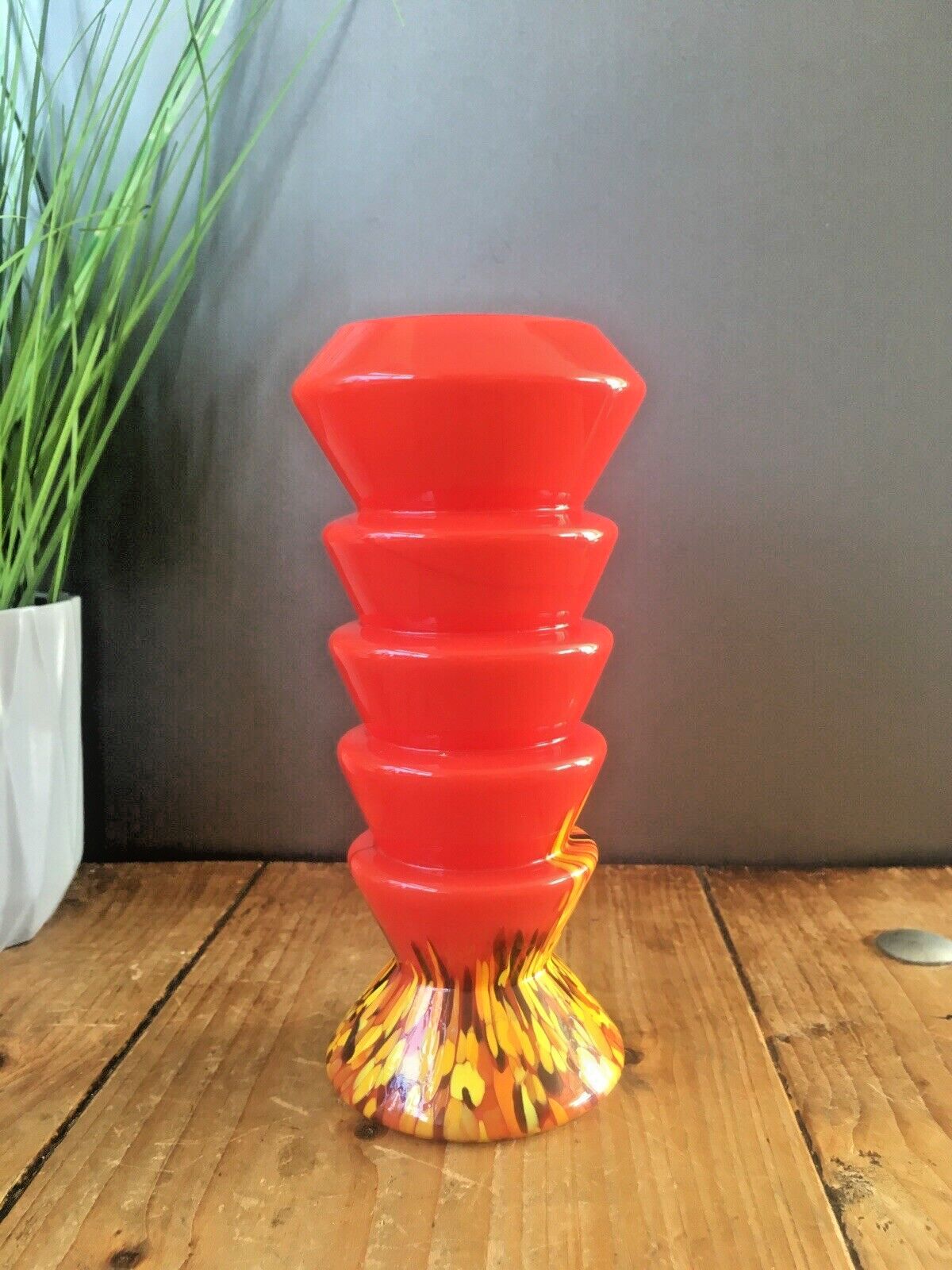 photo furniture Art Deco Red Tango Kralik Ernst Steinwald Stepped Layered Spatter Glass Vase