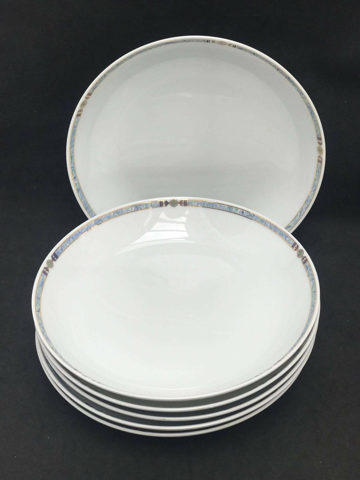 photo furniture Borden Limoges Orion Patroon Medard De Noblat Vervangend Klein Soepbord Pastabord Huwelijkscadeau Gouden Rand