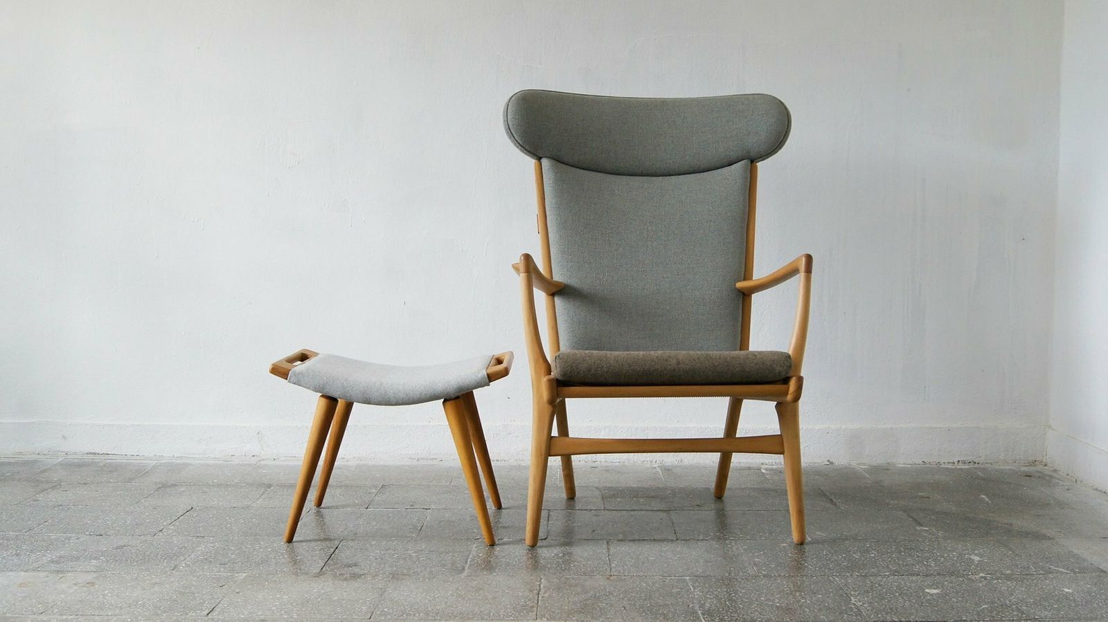 Model Ap 16 Easy Chair And Ottoman By Hans J. Wegner For Ap Stolen, 1951, Set Of 2 photo furniture