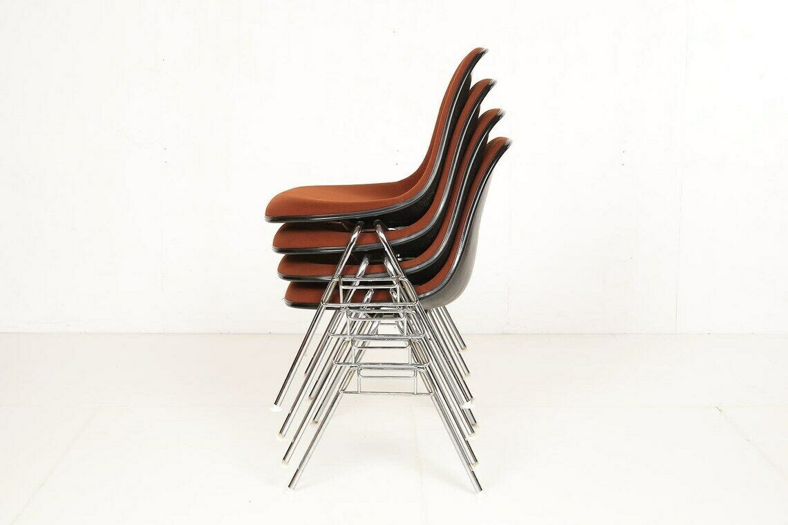 Chair Herman Miller, Stackable, Fiberglass Shell, Upholstered, Set Of 4. A Total Of 9 Pieces Available photo vintage