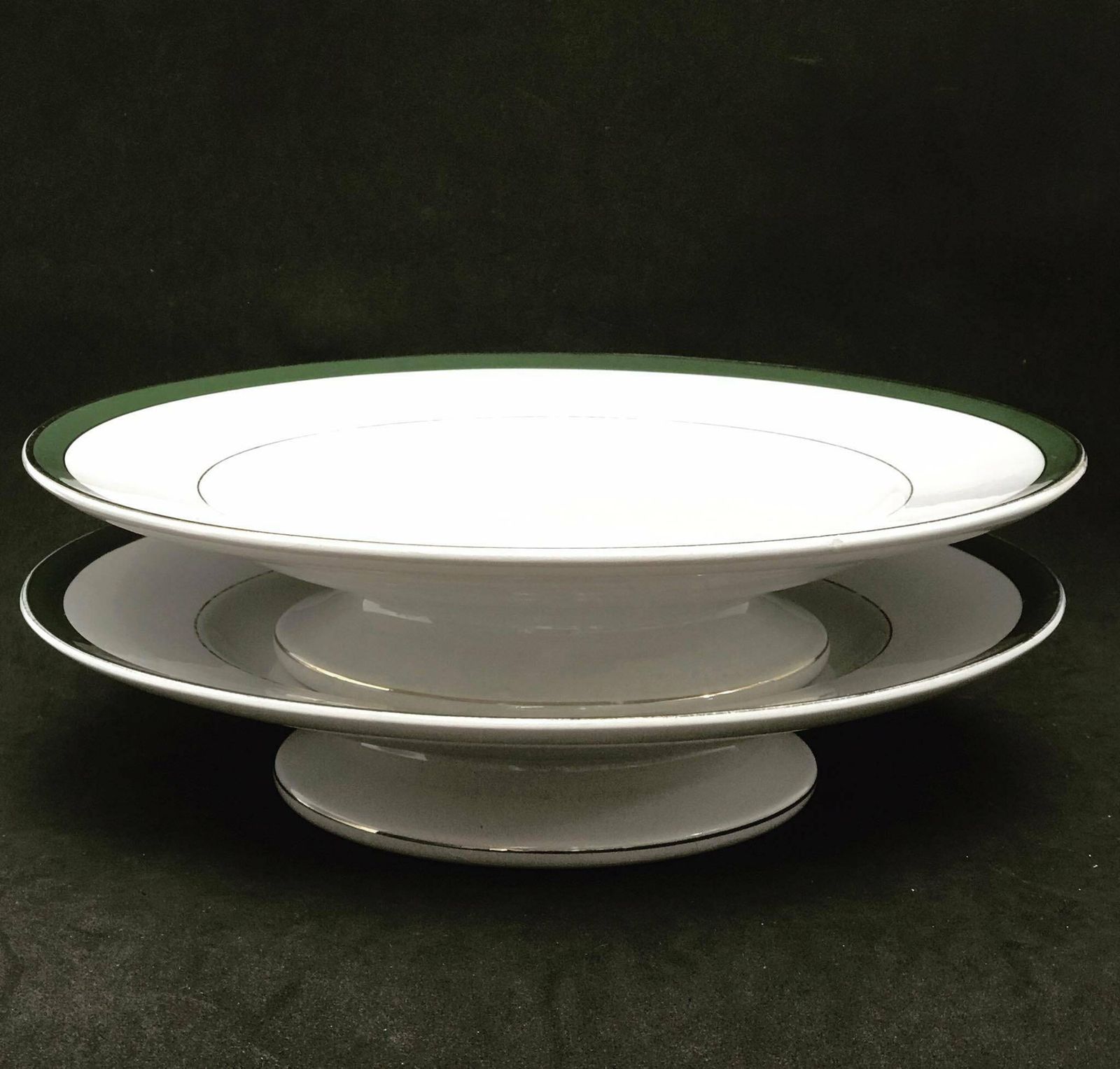 Antique Set Of 2 Displays Desserts/Sandwiches/Cakes/Pastries Villeroy And Boch Mettlach Green Golden Rim XIX Century Plates German Porcelain