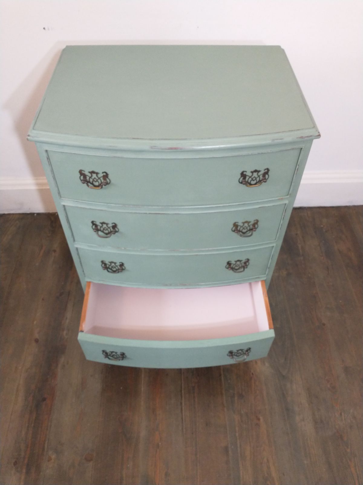 photo furniture Painted Georgian Style Chest Of Drawers