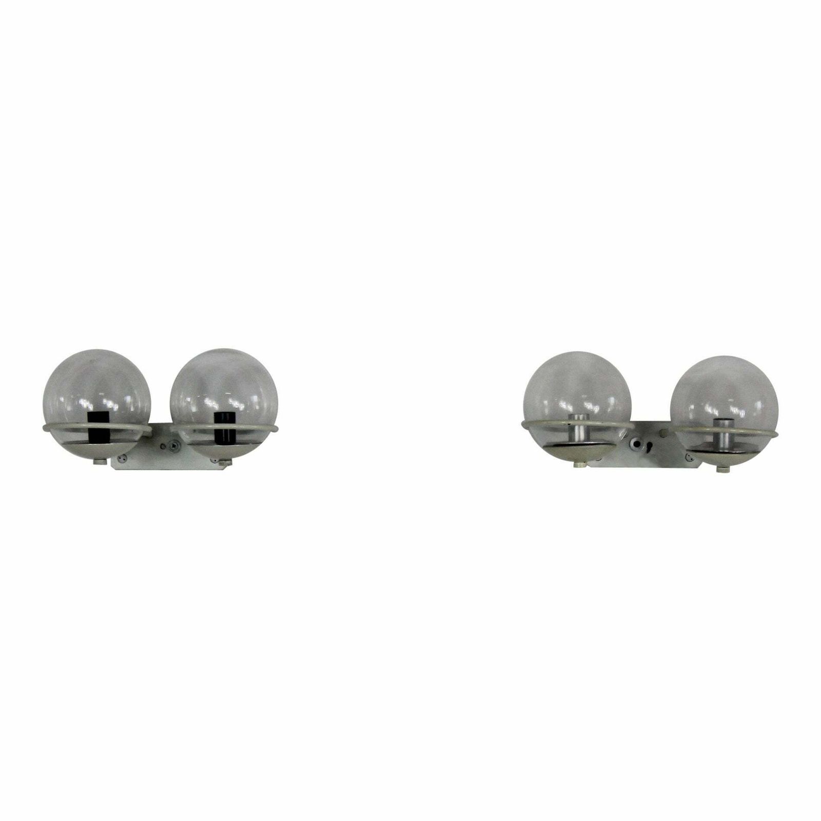 Gino Sarfatti Set Of Two Wall Lamps 238/2 In Aluminium And Glass By Arteluce 60s photo furniture