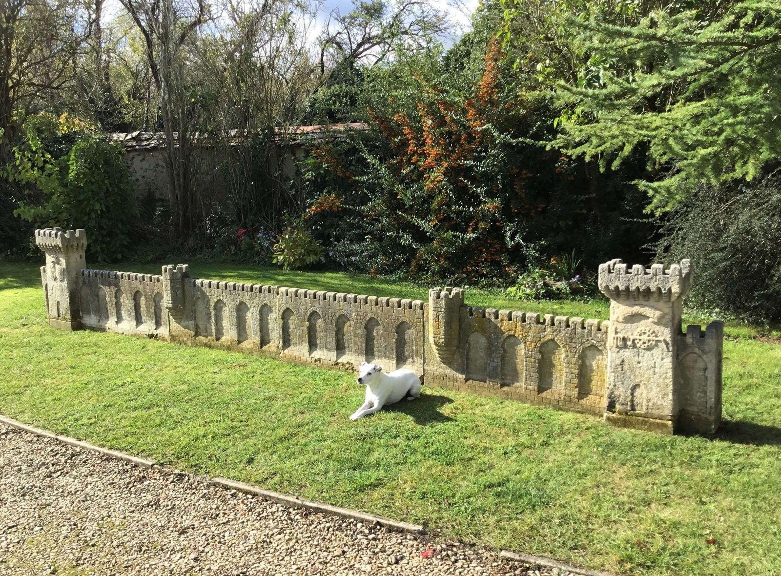 C18th Carved Stone 19ft Scale Replica Of A Castle / Chateau Wall photo Garden Decor