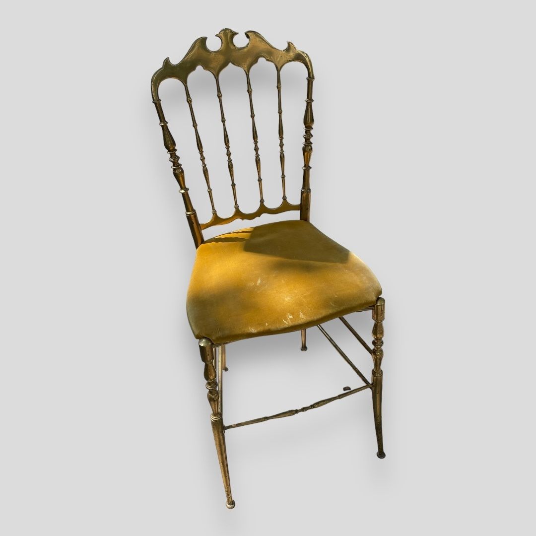 A Stunning Pair Of Mid Century Brass Chiavari Chairs photo 725.0