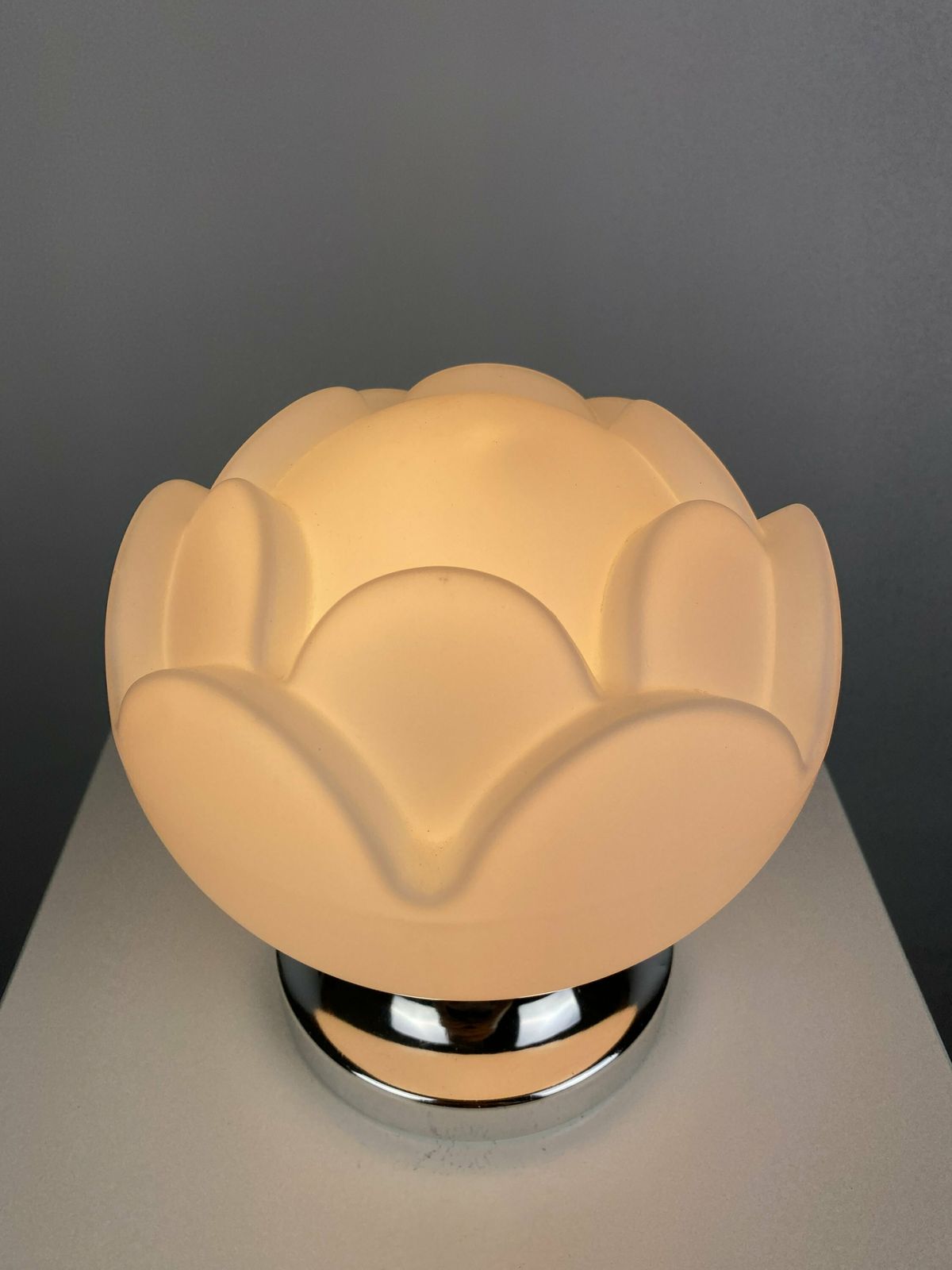 Matglazen Artichoke Tafellamp Van Peill & Putzler, Jaren 1970 photo Verlichting