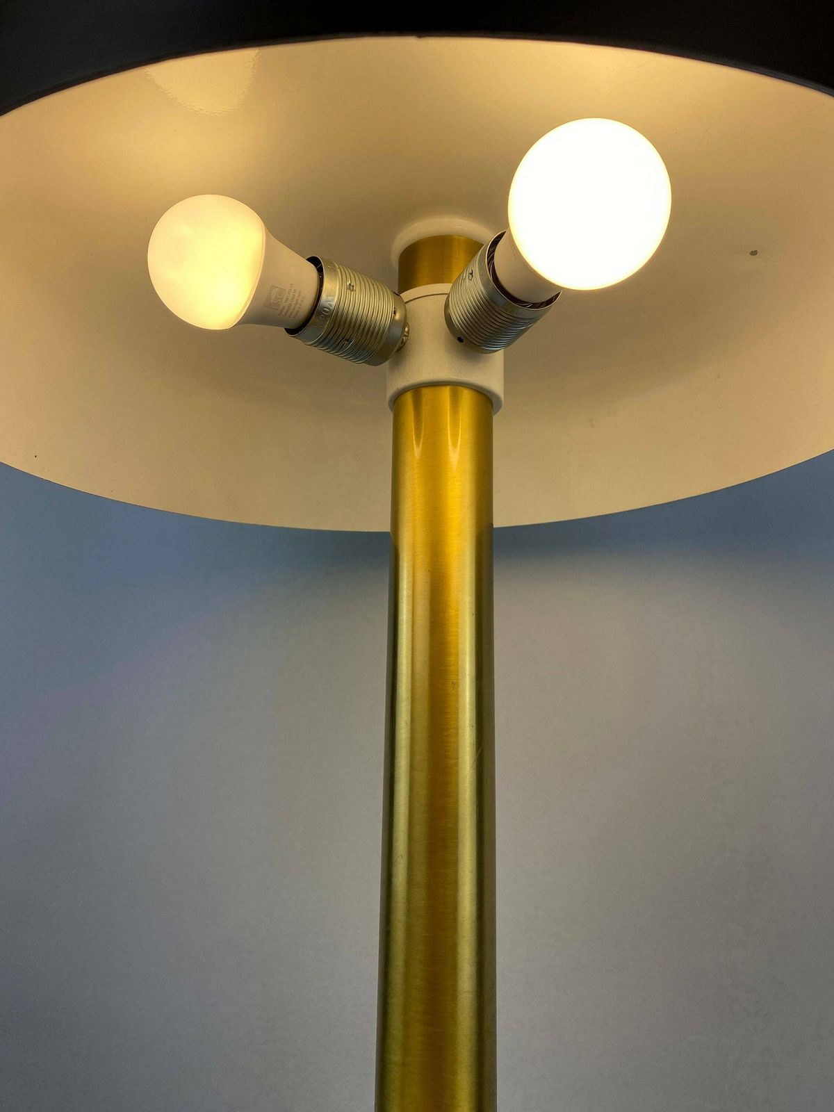Bruine En Gouden Bureaulamp 7603 Van Heinz F.W. Stahl Voor Hillebrand, Jaren 1970 photo Verlichting