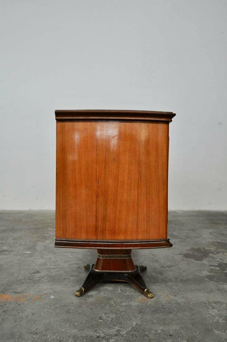 Credenza Superiore In Mogano, Pera, Ottone E Vetro Marmorato Laccato Posteriore Con Specchio Di F.Lli Rigamonti Desio, Milano photo vinterior