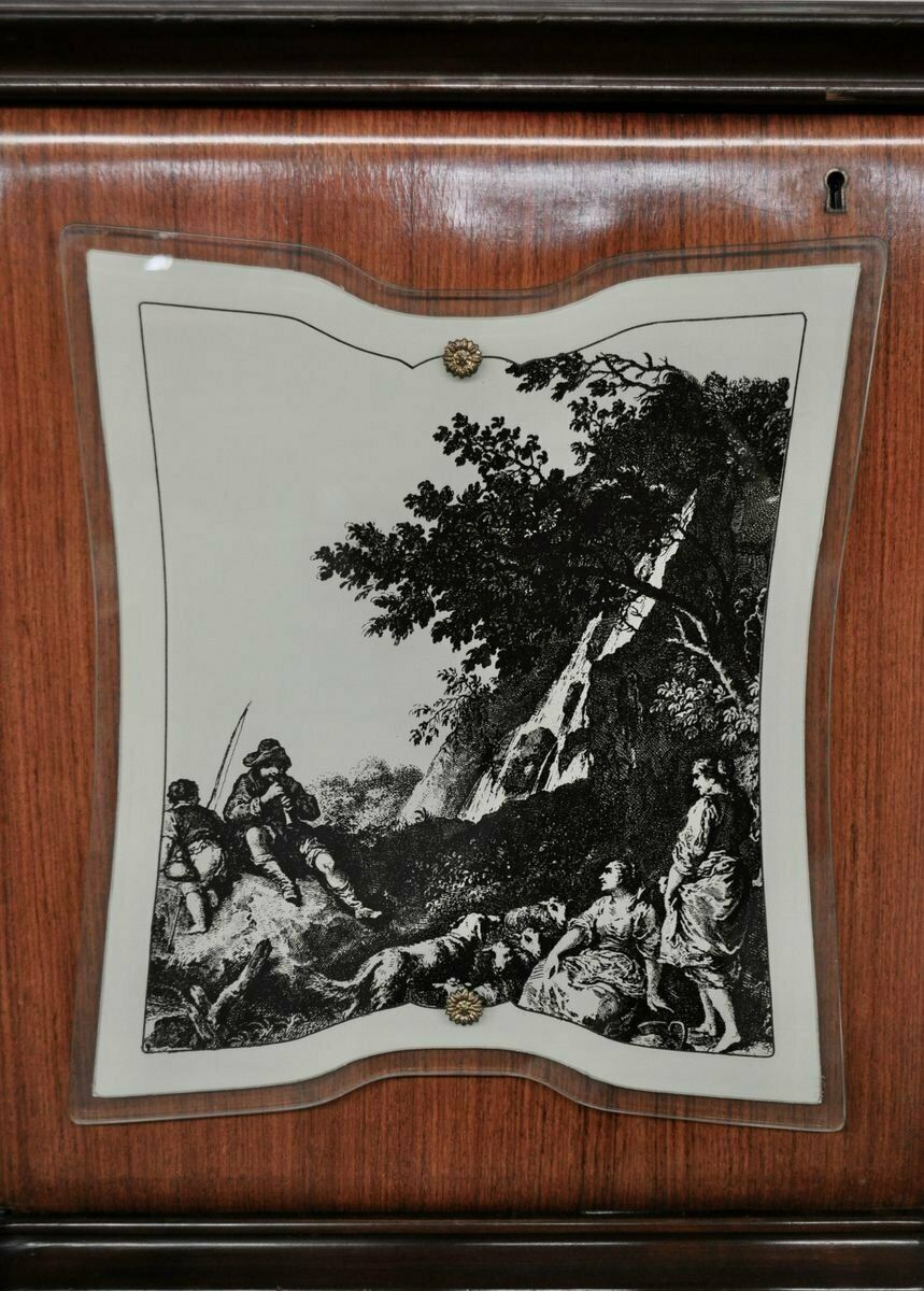 photo vinterior Credenza Superiore In Mogano, Pera, Ottone E Vetro Marmorato Laccato Posteriore Con Specchio Di F.Lli Rigamonti Desio, Milano
