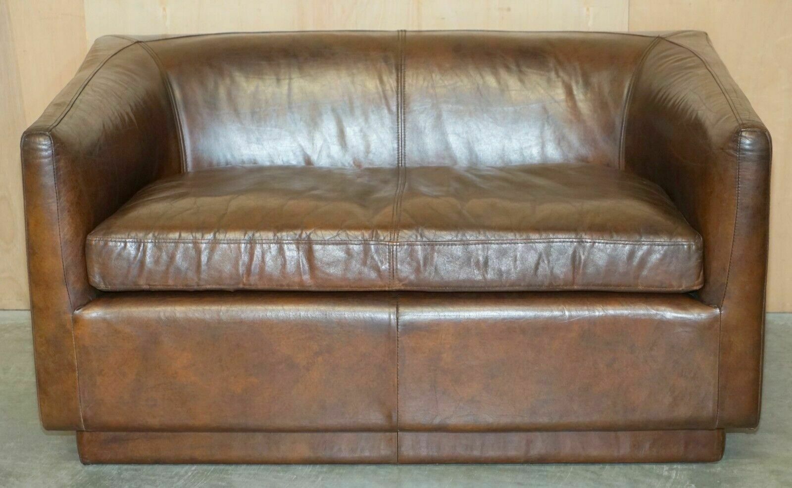Timothy Oulton Vintage Aged Brown Heritage 134cm Wide Sofa Stunning Patina photo furniture