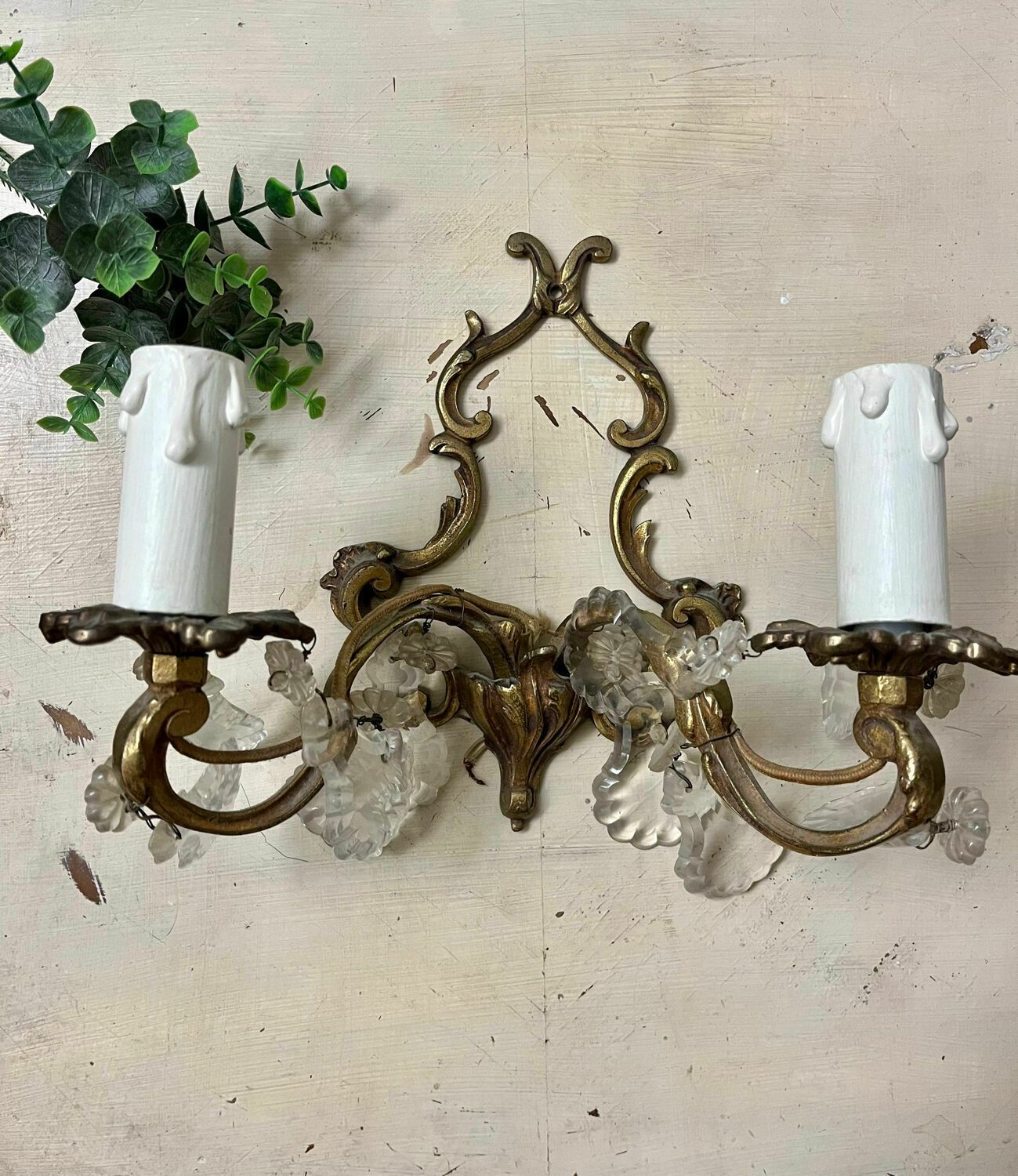 Wall Lamp Two Lights In Louis XV Style Bronze With Old Pendants photo for sale