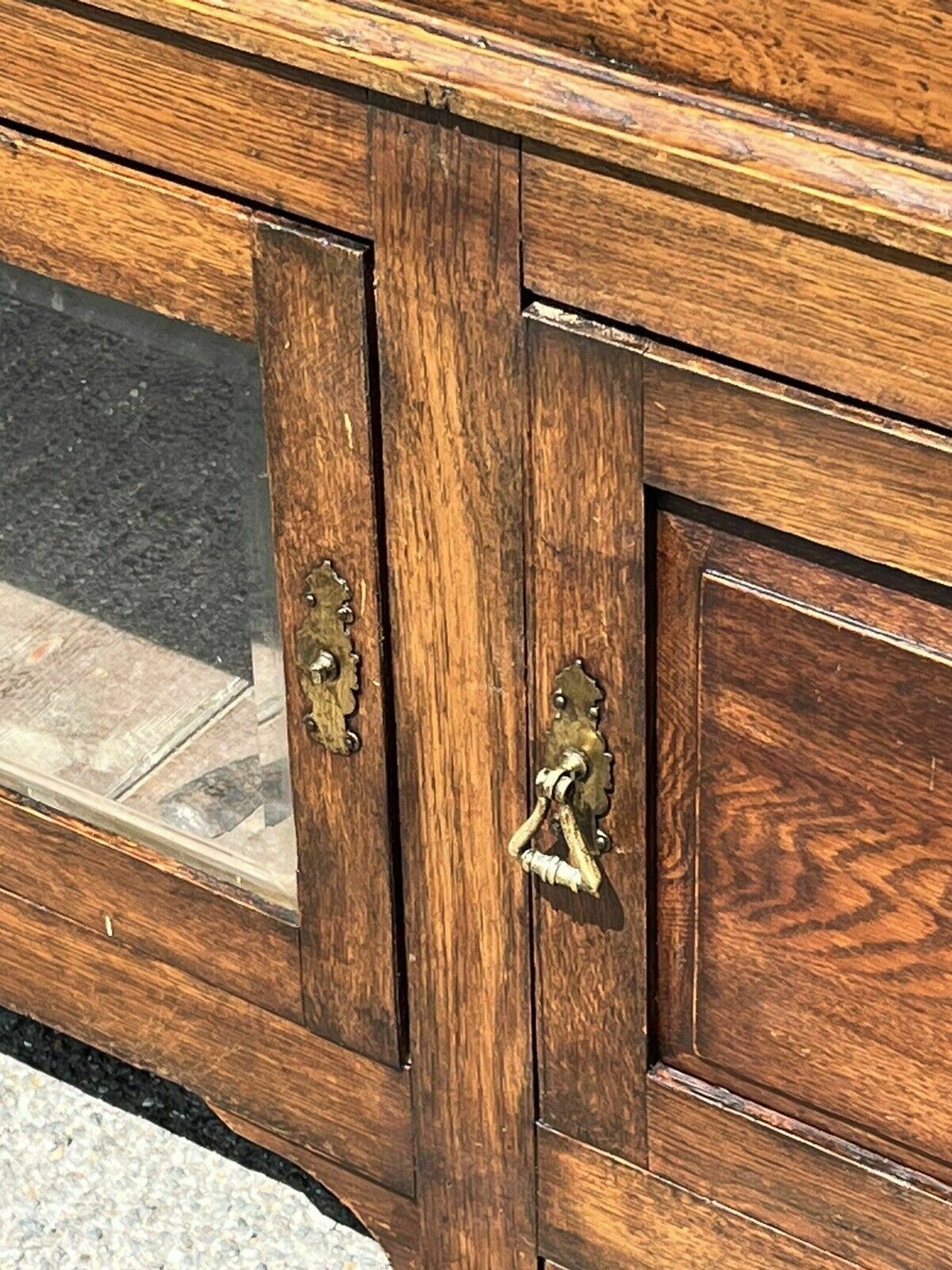 photo vinterior Georgian Oak Dresser, Amazing Colour, Loads Of Storage.