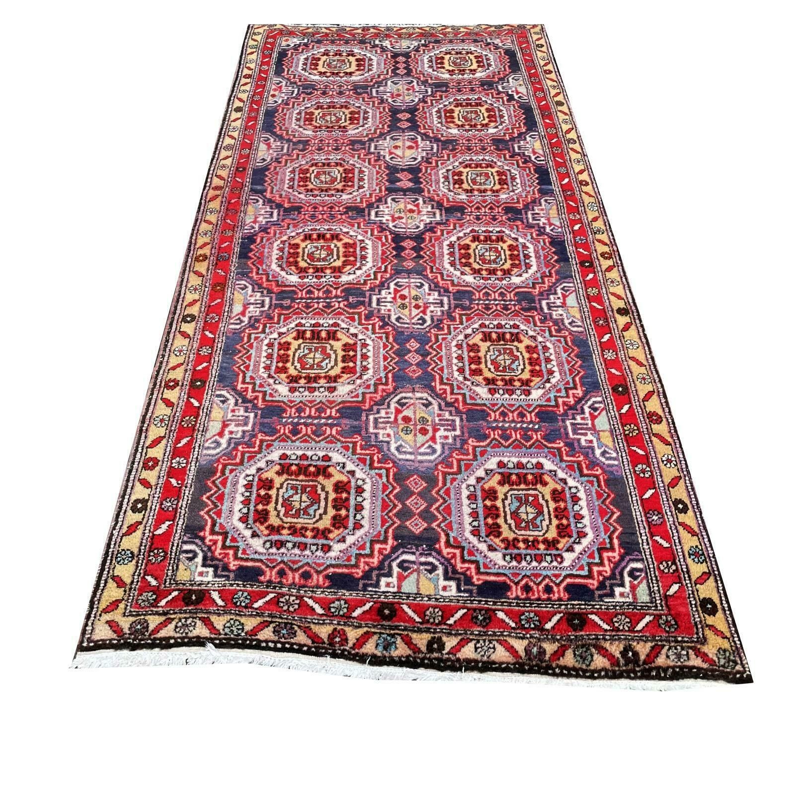 photo for sale Loper Kaukasisch Tapijt Vintage Azeri Turkmeens Design Djoharian Collection