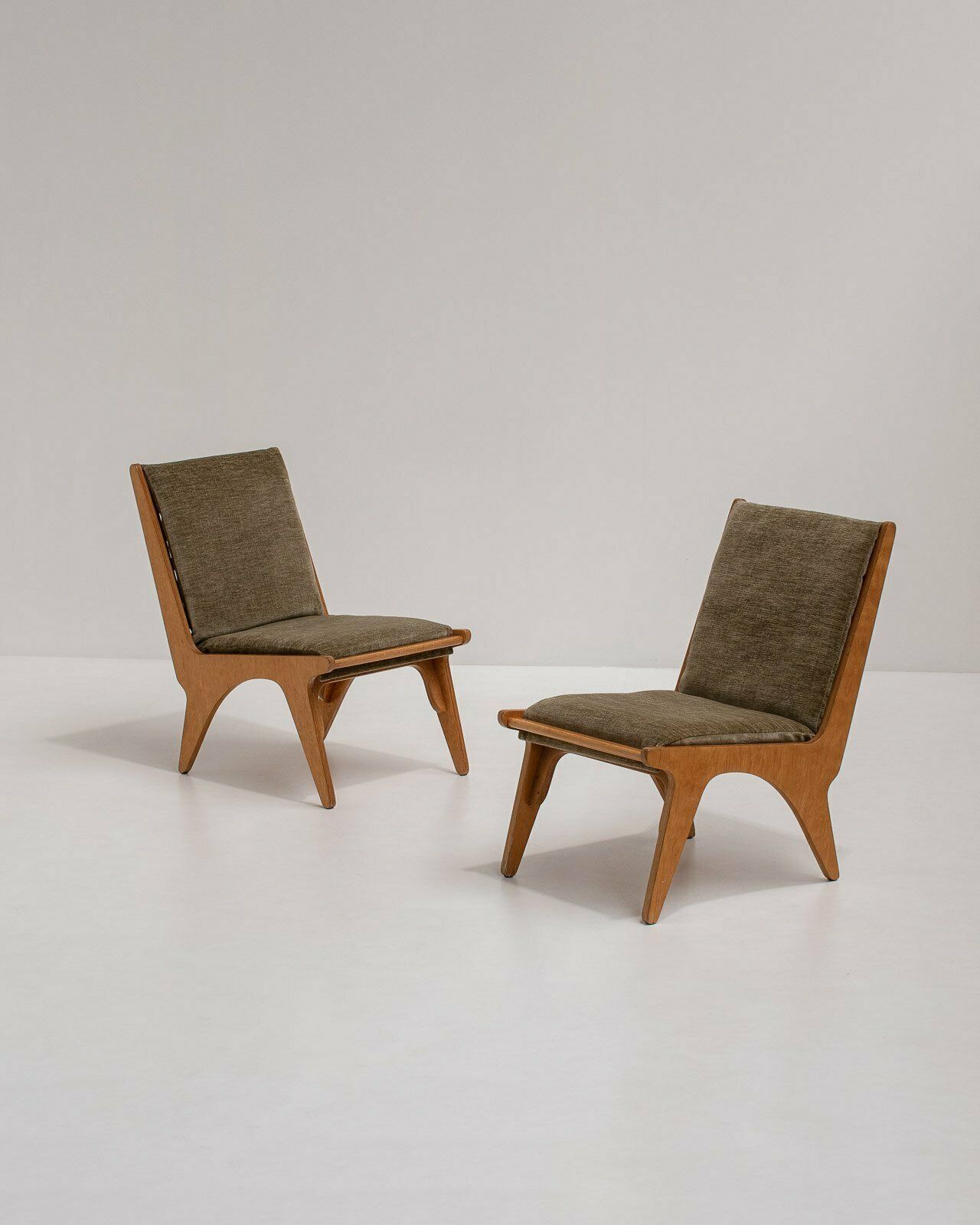 Pair Of Dordrecht Chairs By Wim Van Gelderen For Spectrum