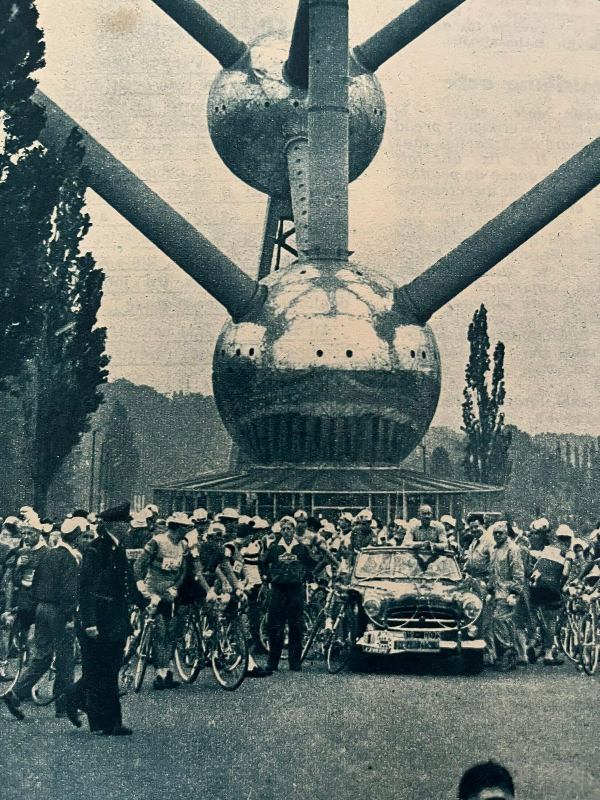 Original 1960 Vintage Tour De France Cycling Print   Brussels Atomium photo furniture