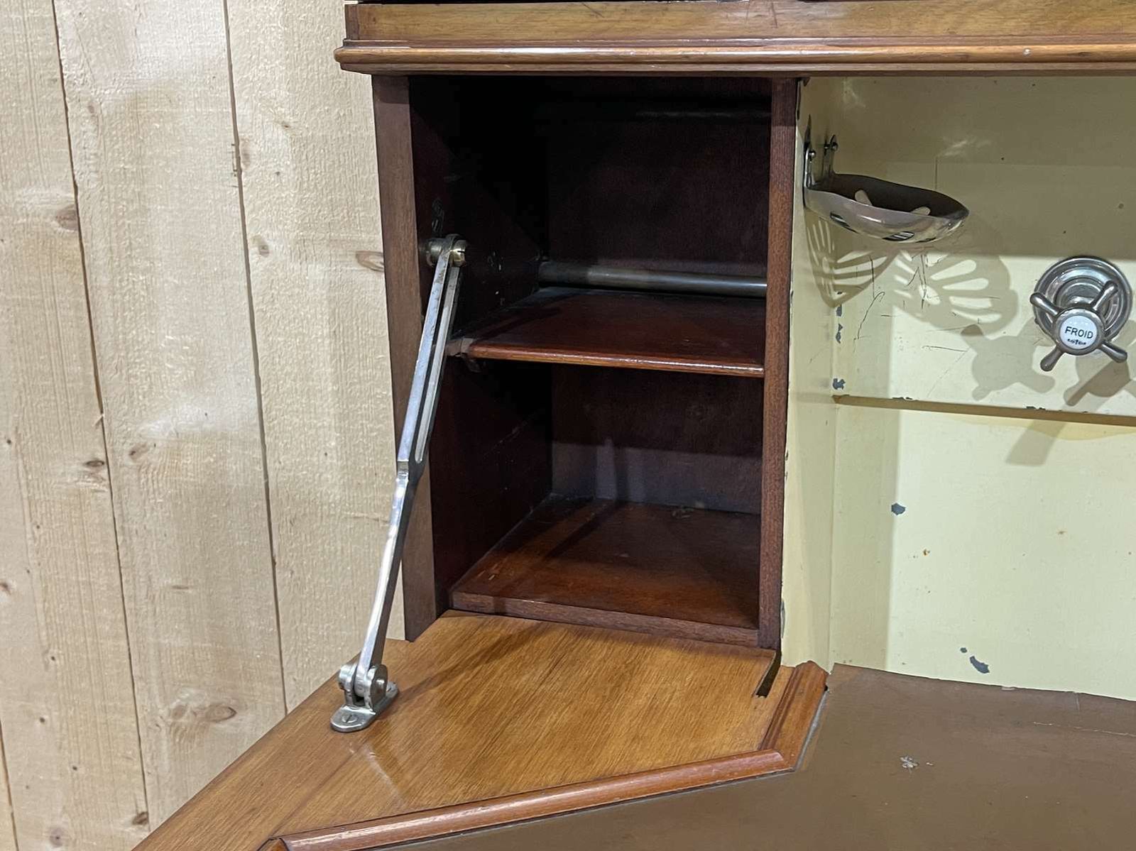 1760.0 1930s Mahogany Boat Cabin Furniture photo
