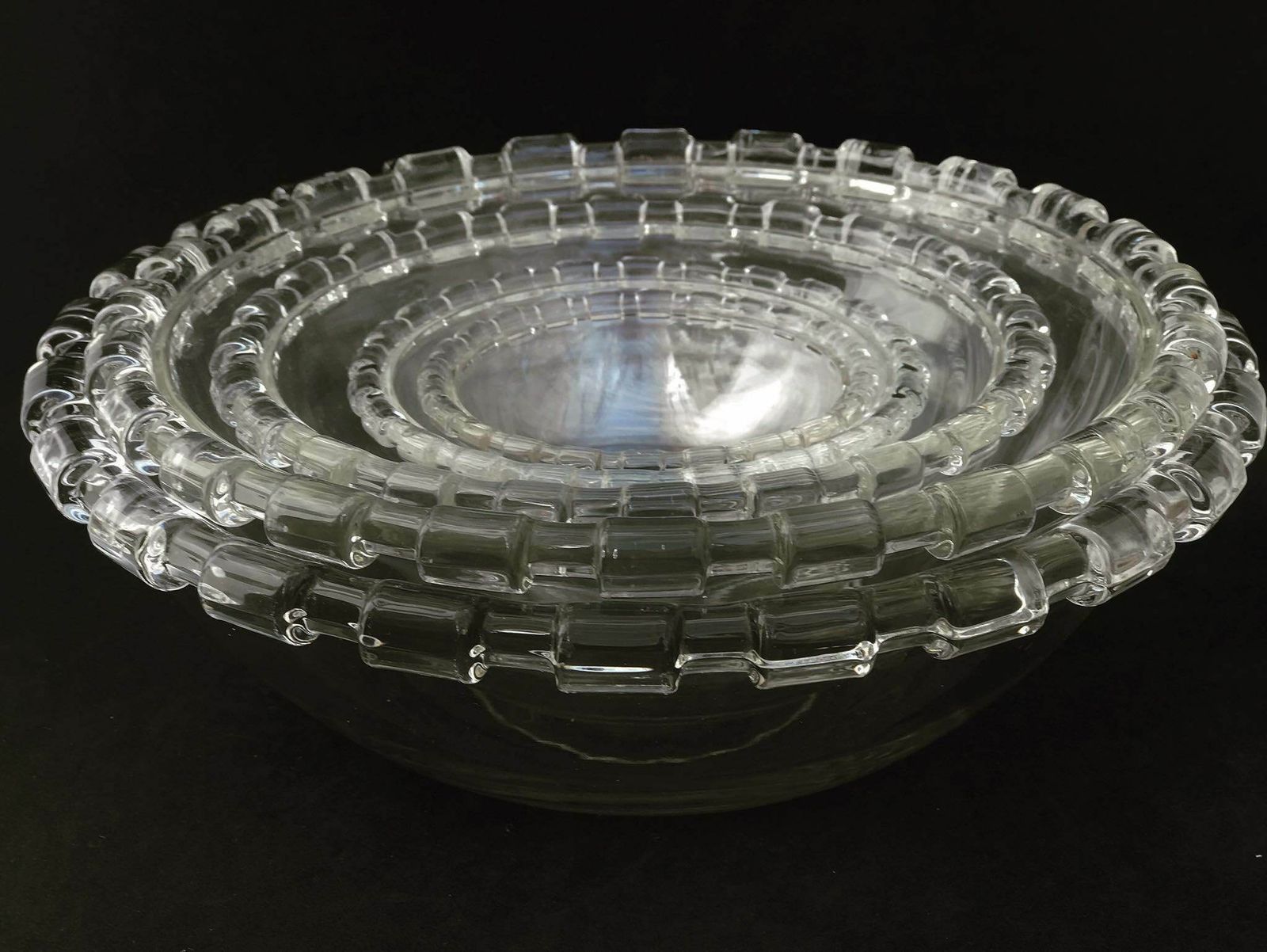 Set Of 5 Crystal Serving Dishes Or Bowls Displays By De Prestigious House Val Saint Lambert, Made In Belgium 1940s