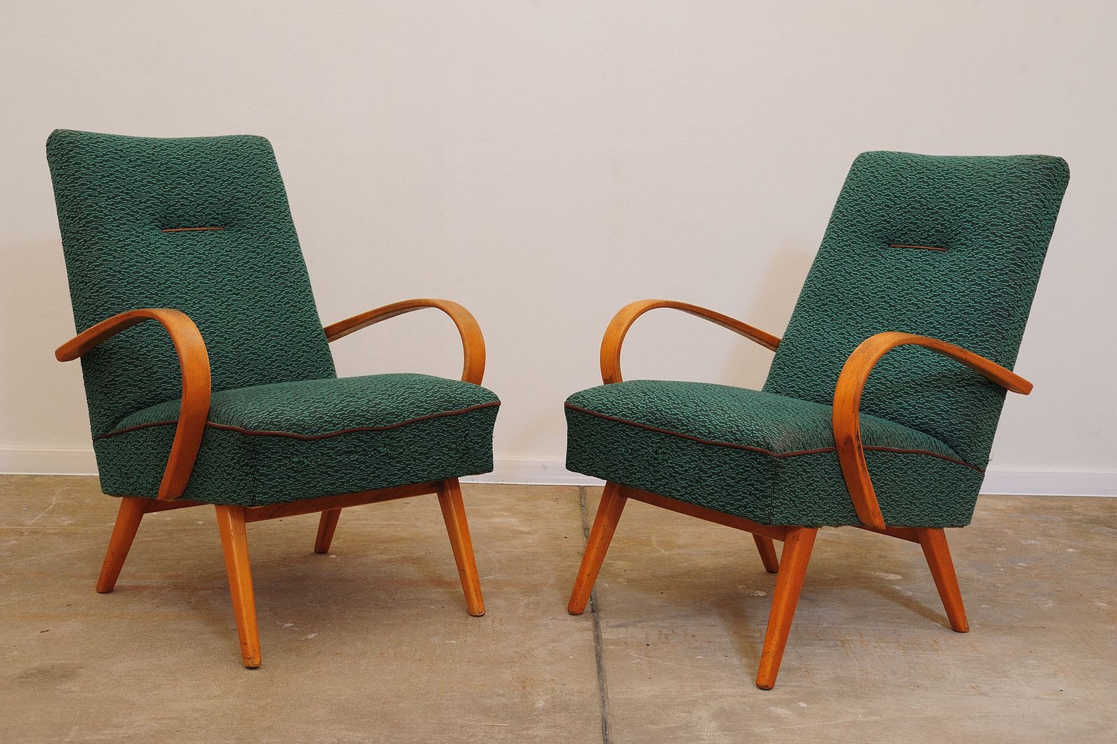 photo buy Pair Of Midcentury Bentwood Armchairs By Jaroslav šmídek, 1960´S