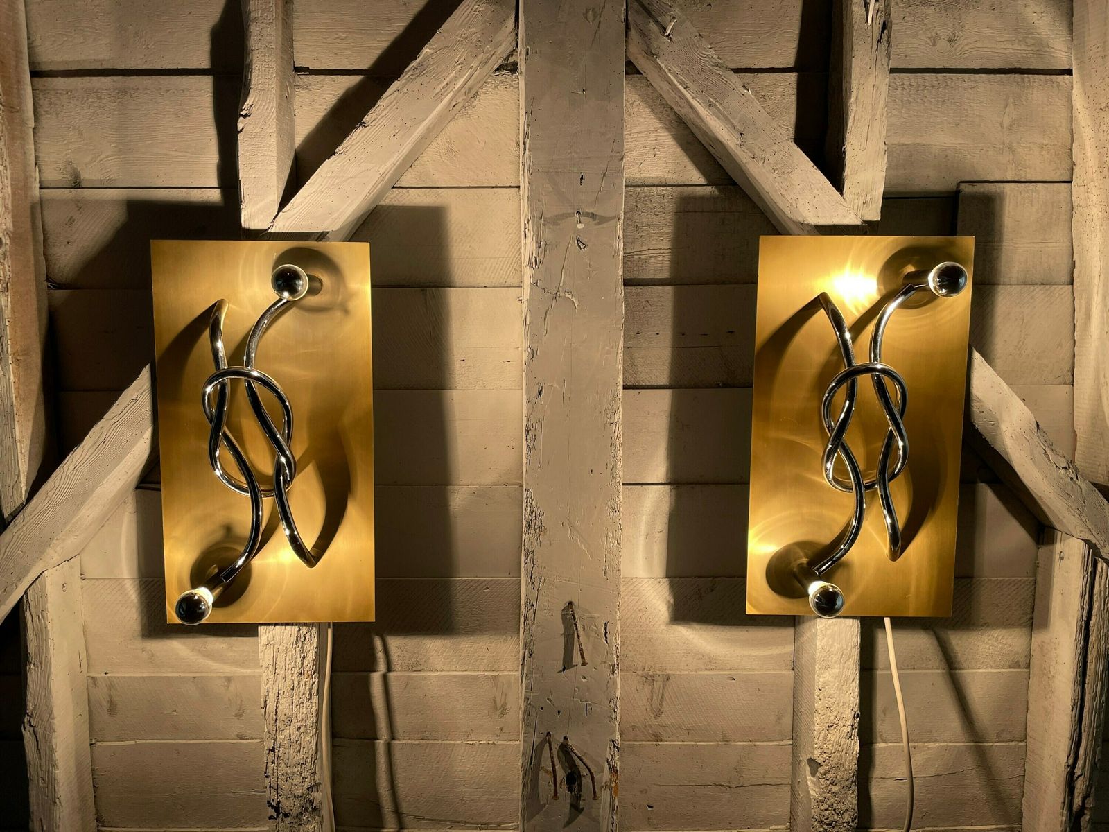 A Pair Of 1970s Mid Century Modern Italian 'Reef Knot' Wall Light Panels / Sconces Designed By Giacomo Benevelli For Missaglia photo 2500.0