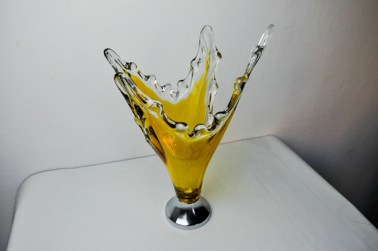 Sommerso Vase By Seguso In Yellow Murano Glass, Italy, 1970 photo 1063.0