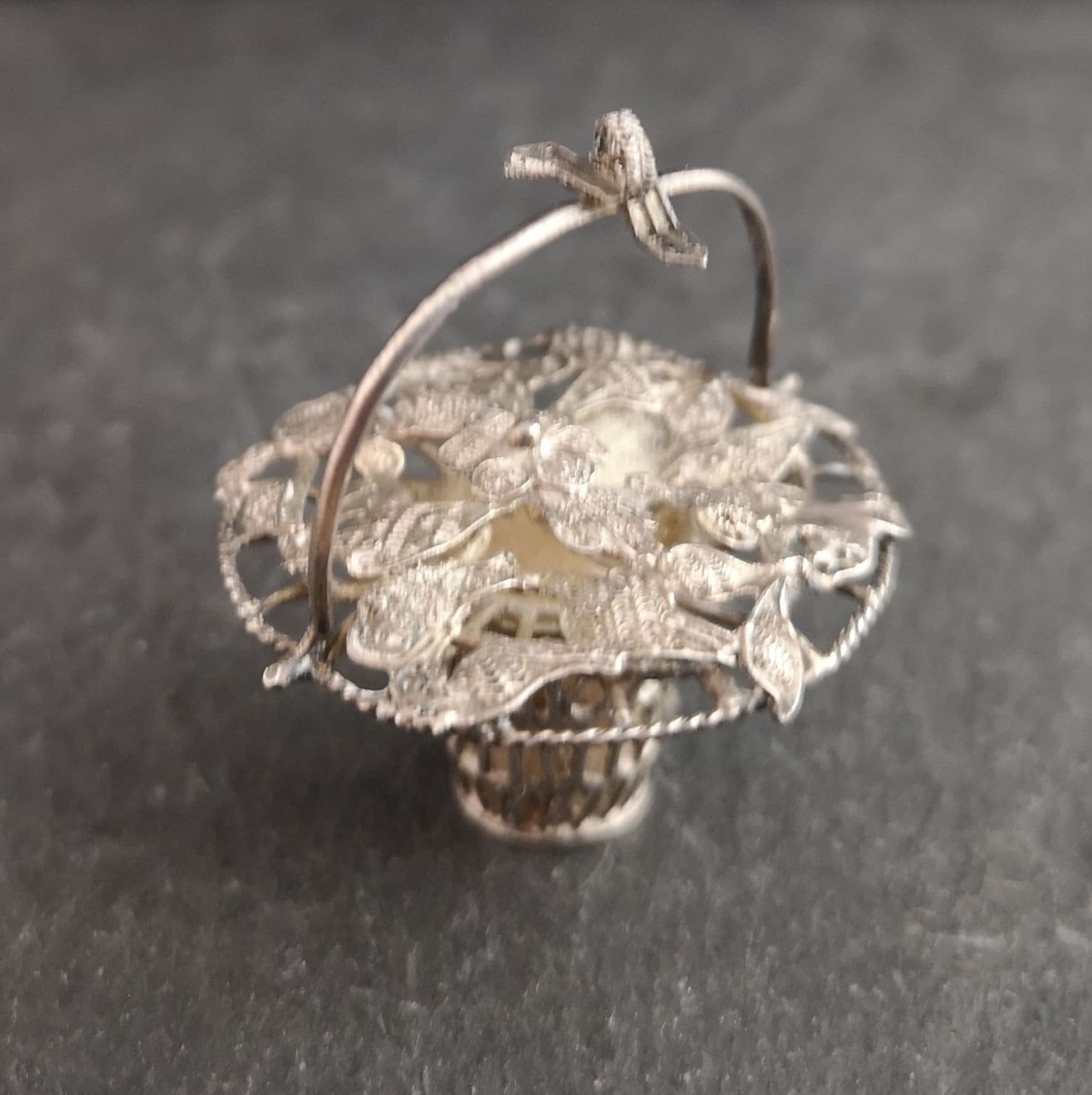 Vintage Sterling Silver Dolls Flower Basket, Miniature photo vinterior